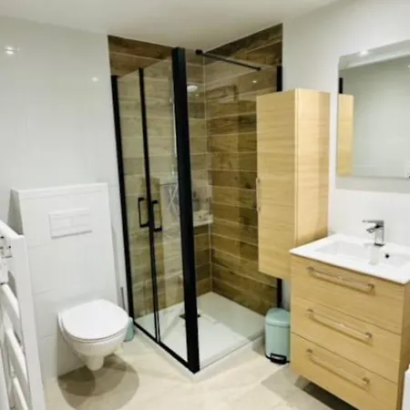 Apartman Joli Dans Nicoise Sur Les Collines *